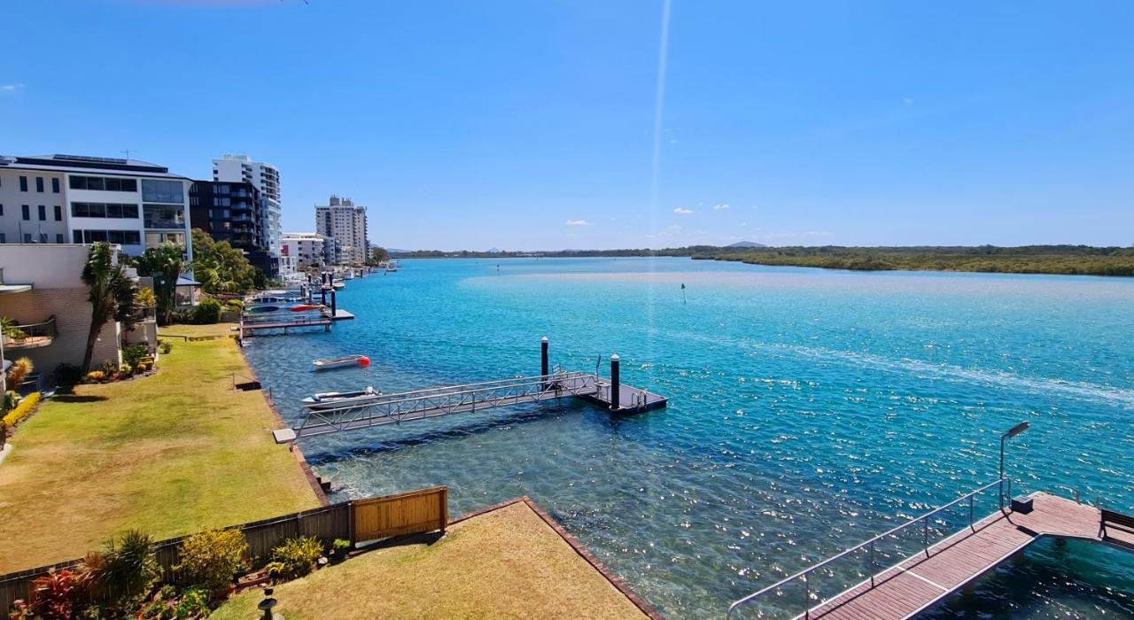Wharf Lodge River View Apartment マルーチードール エクステリア 写真