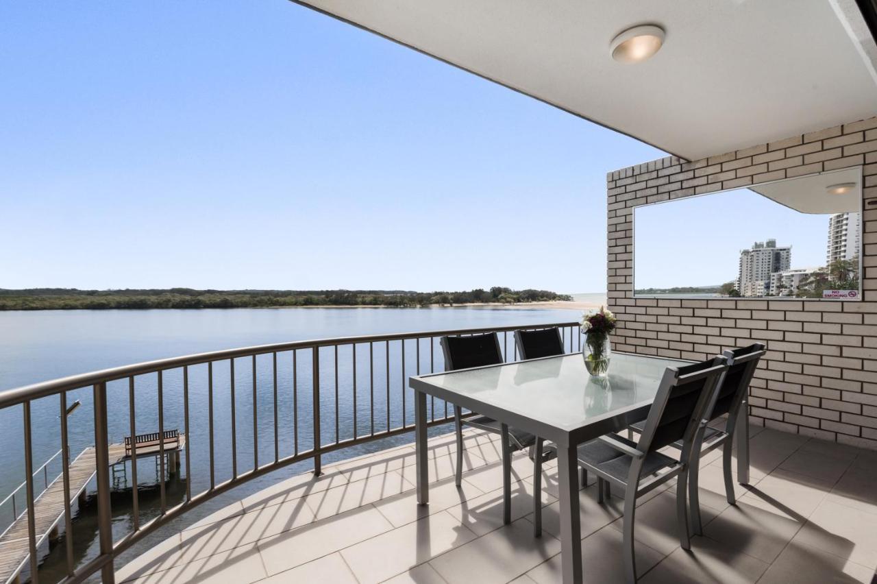 Wharf Lodge River View Apartment マルーチードール エクステリア 写真